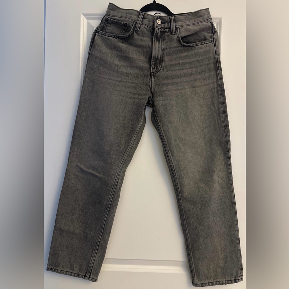 Zara Straight Jeans Gray size 6
